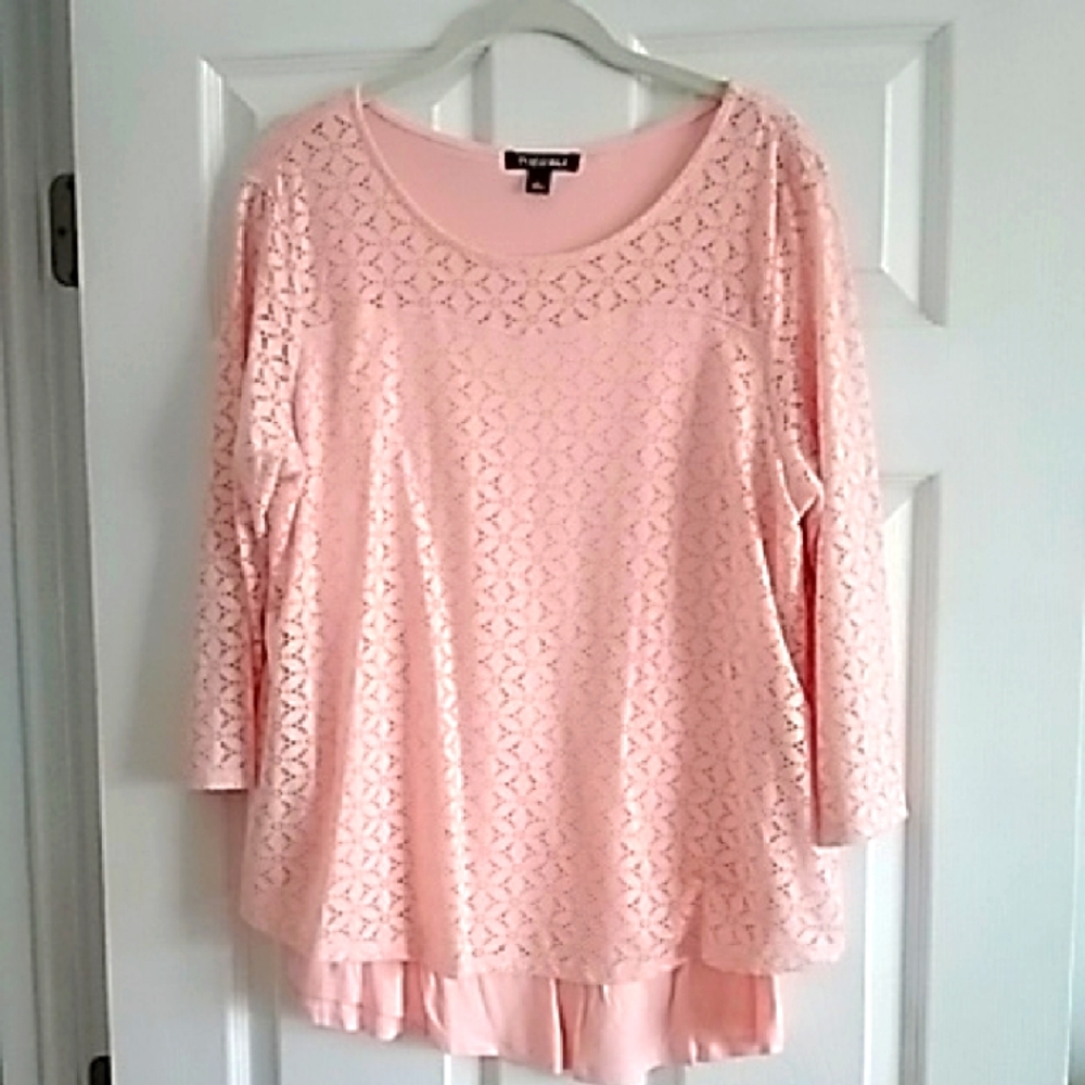 Roz and Ali top